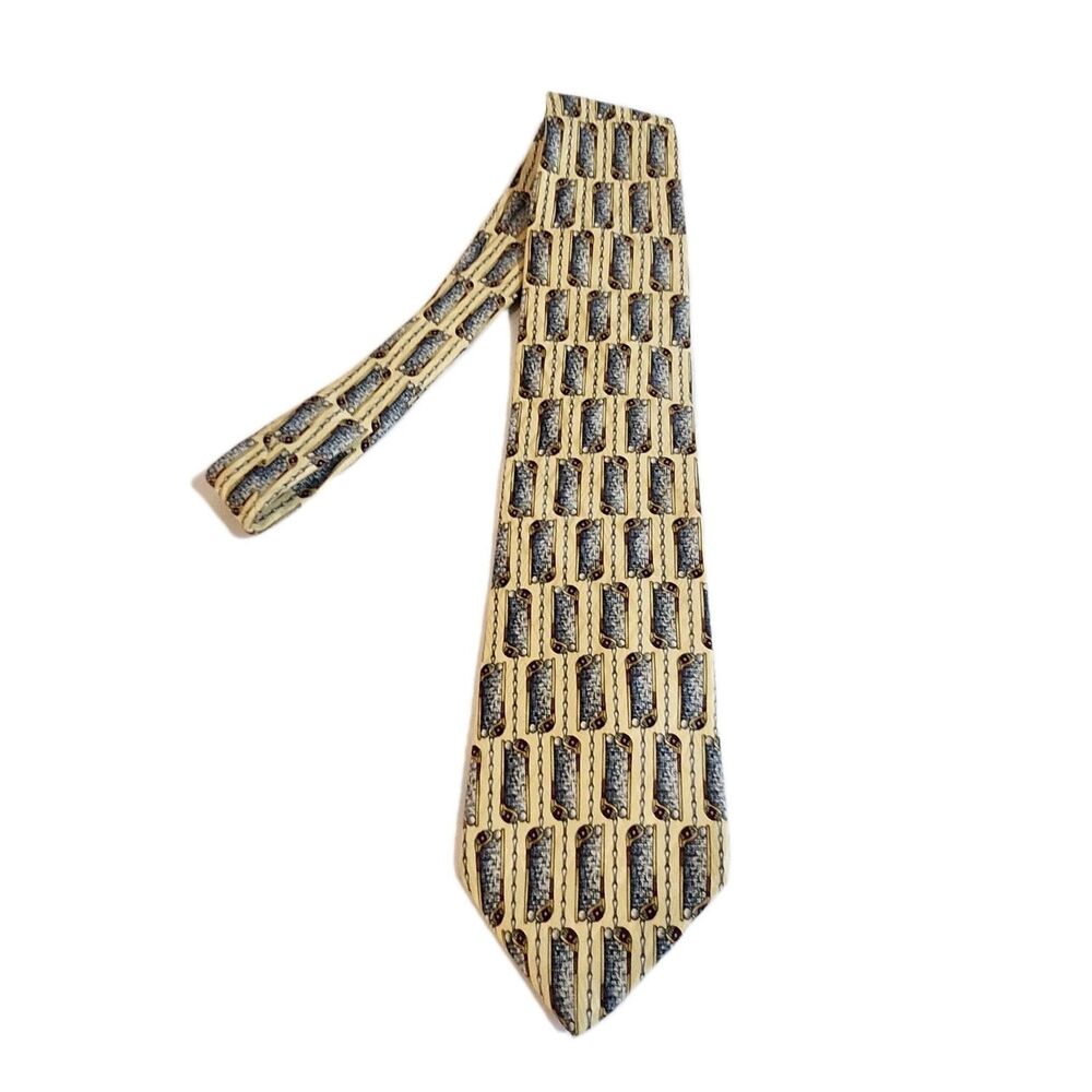 London Fog Yellow Golf Clubs Golf Bag Tie 100% Silk